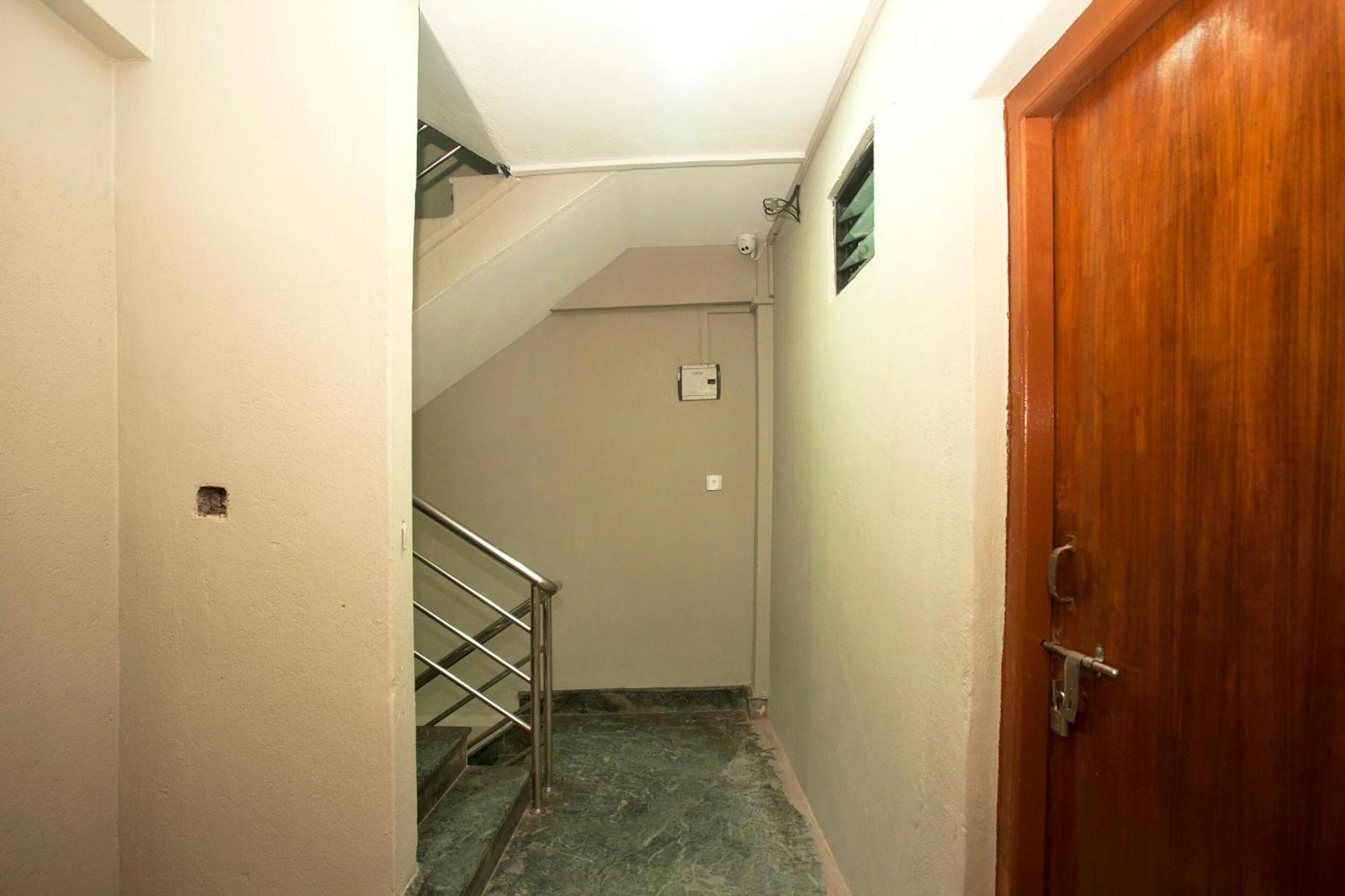 Oyo 587 Hotel Tradition Inn Katmandu Zewnętrze zdjęcie